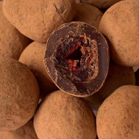 CEREJA DRAGEADO NO CHOCOLATE 70% CACAU  100g