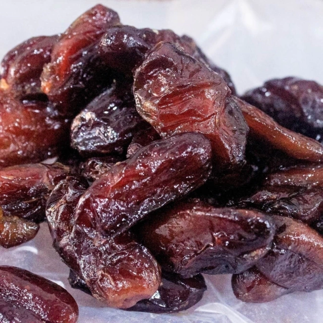 TÂMARA SEM CAROÇO 100g 
